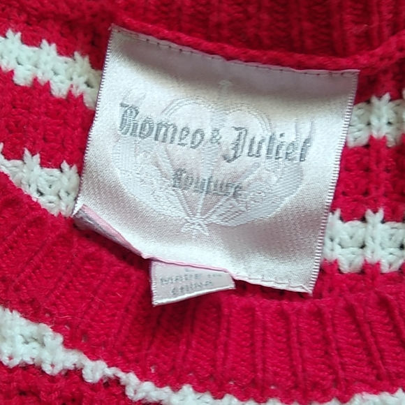Romeo and Juliet couture sweater - Picture 2 of 4